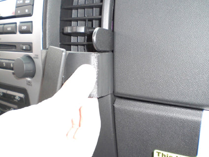 Brodit ProClip 854109 - Nissan Titan 2008-2015