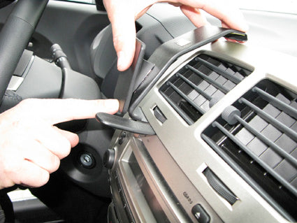 Brodit ProClip 854111 - Toyota Urban Cruiser 2009-2016