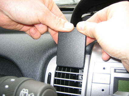 Brodit ProClip 854122 - Lancia Ypsilon 2003-2011