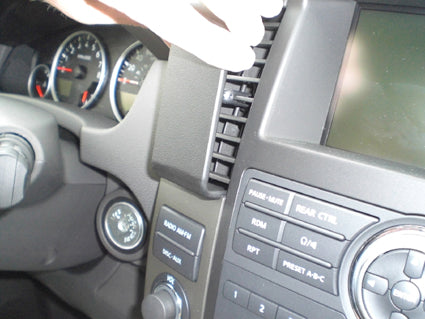 Brodit ProClip 854195 - Nissan Pathfinder 2010-2012