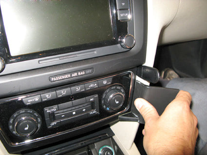 Brodit ProClip 854219 - Skoda Superb 2009-2015
