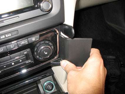 Brodit ProClip 854219 - Skoda Superb 2009-2015