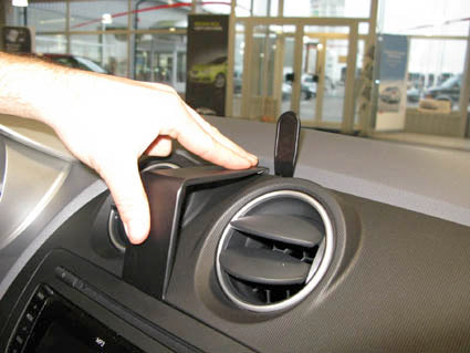 Brodit ProClip 854271 - Seat Ibiza 2009-2017