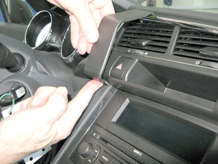 Brodit ProClip 854344 - Peugeot 3008 2009-2016