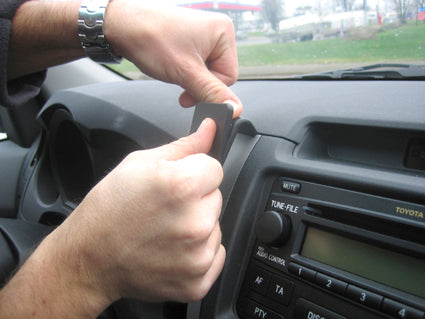 Brodit ProClip 854436 - Toyota HiLux 2010-2011