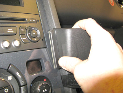 Brodit ProClip 854440 - Peugeot 5008 2010-2017