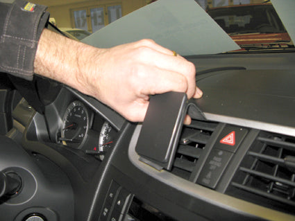 Brodit ProClip 854567 - Suzuki Swift 2011-2017