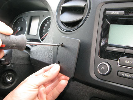 Brodit ProClip 854601 - Volkswagen Amarok 2011-2016
