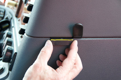 Brodit ProClip 854762 - Freightliner Cascadia 2008-2017