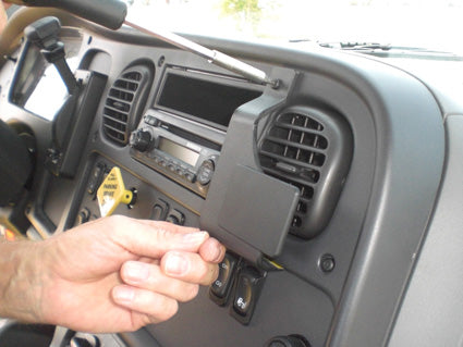 Brodit ProClip 854787 - Freightliner M2 Business Class 2003-2018
