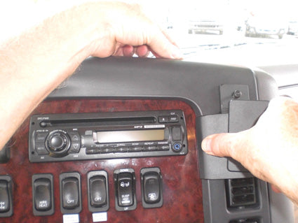 Brodit ProClip 854788 - Freightliner 108SD Severe Duty 2009-2018