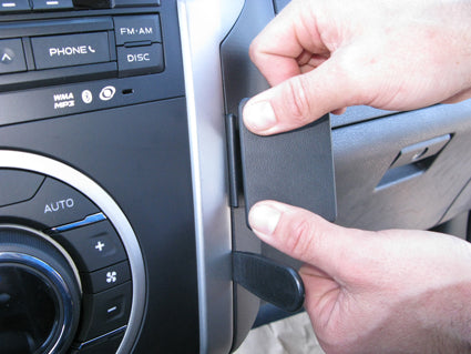 Brodit ProClip 854799 - Isuzu D-Max 2012-2020