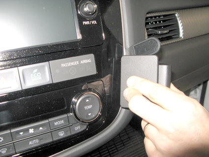 Brodit ProClip 854817 - Mitsubishi Outlander 2013-2021