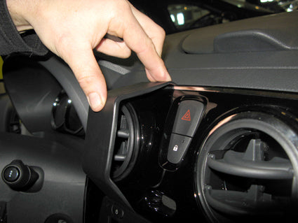 Brodit ProClip 854899 - Dacia Lodgy 2013-2014
