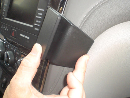 Brodit ProClip 854917 - Buick Enclave 2013-2017