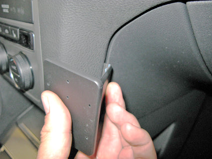 Brodit ProClip 855030 - Volkswagen Golf Sportsvan 2015-2021