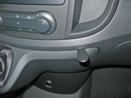 Brodit ProClip 855063 - Mercedes-Benz Vito 2015-2023