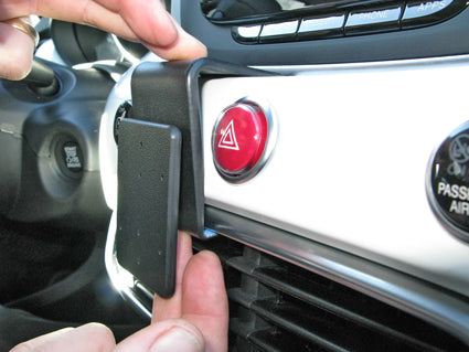 Brodit ProClip 855097 - Fiat 500 X 2015-2024