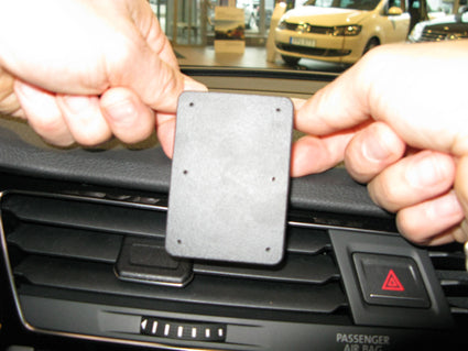 Brodit ProClip 855162 - Volkswagen Touran 2016-2026