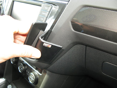 Brodit ProClip 855219 - Volkswagen Tiguan 2017-2024