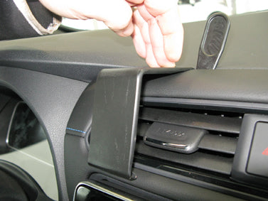 Brodit ProClip 855403 - Nissan Leaf 2018-2025