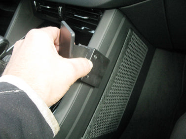 Brodit ProClip 855424 - Volkswagen Touareg 2019-2023
