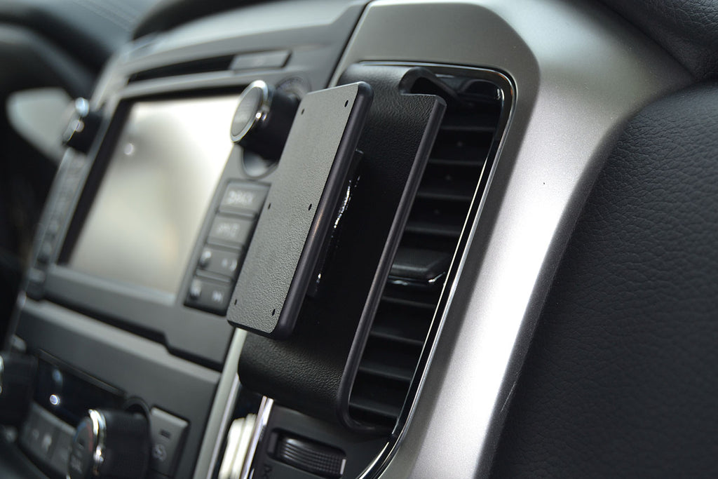Brodit ProClip 855426 - Nissan Titan 2016-2024