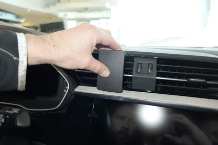 Brodit ProClip 855481 - Audi Q3 2019-2025