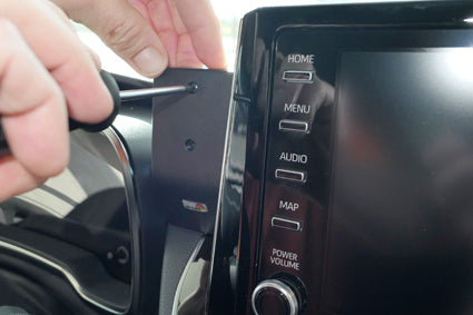 Brodit ProClip 855507 - Suzuki Corolla 2019-2024