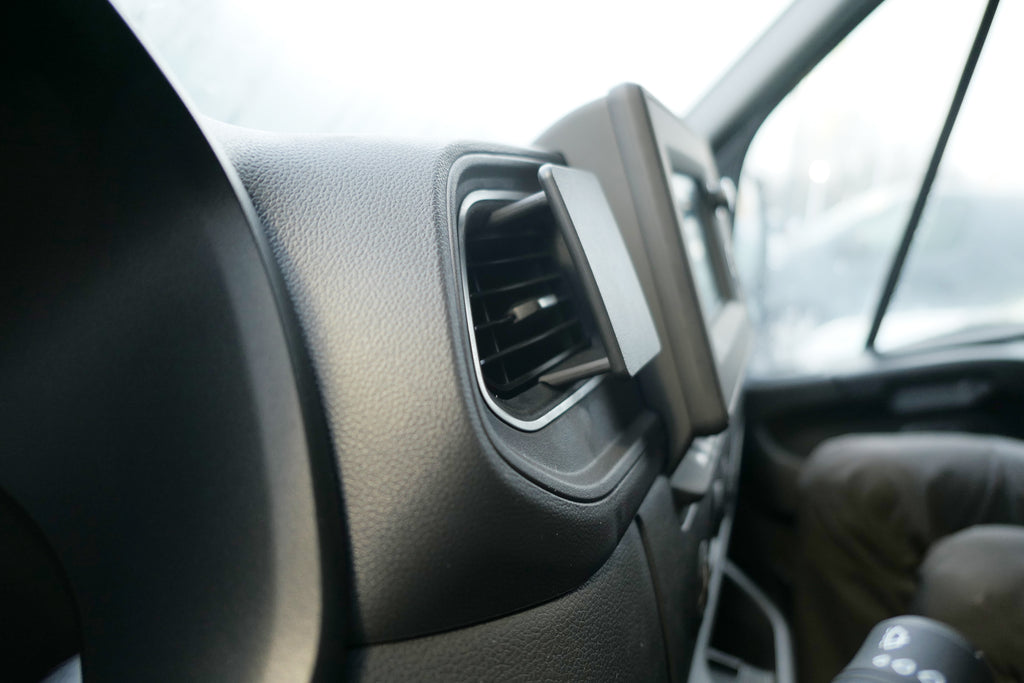 Brodit ProClip 855592 - Nissan Interstar 2020-2024