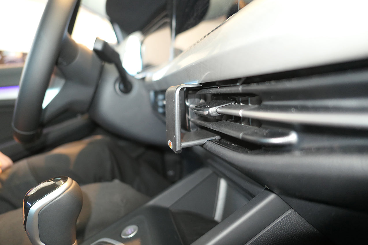 Brodit ProClip 855620 - Volkswagen Golf VIII 2020-2026