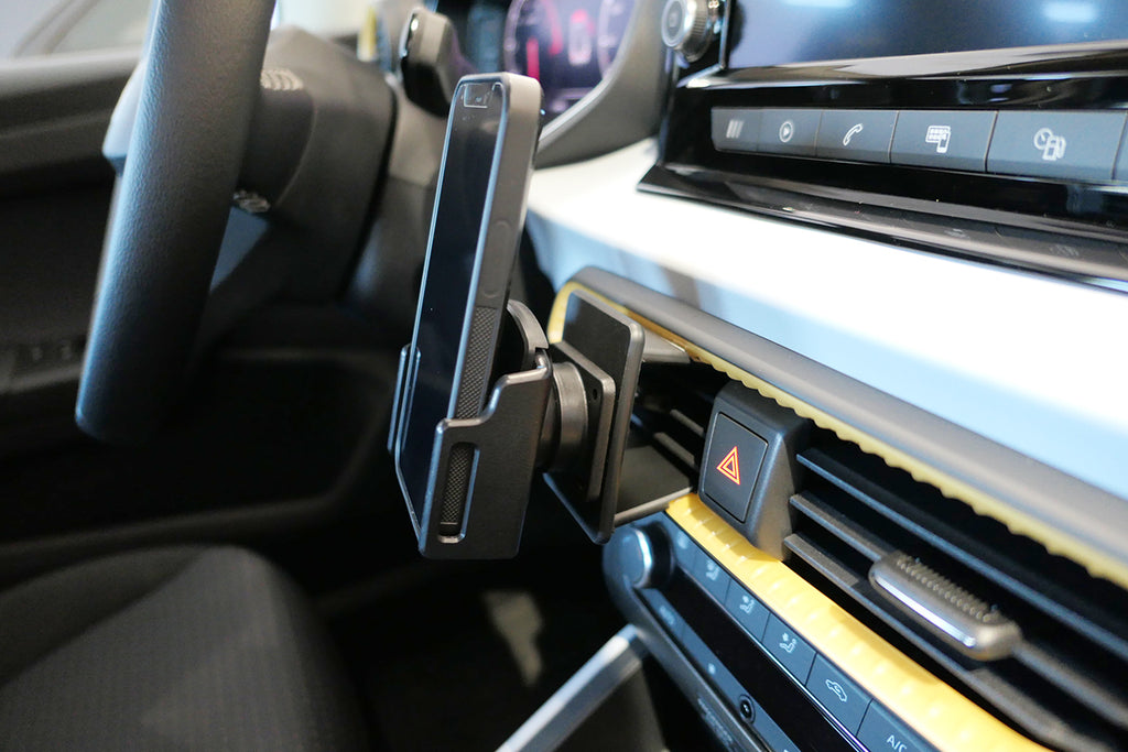 Brodit ProClip 855715 - Seat Arona 2022-2026