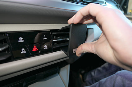 Brodit ProClip 855736 - Volkswagen Multivan T7 2022-2026