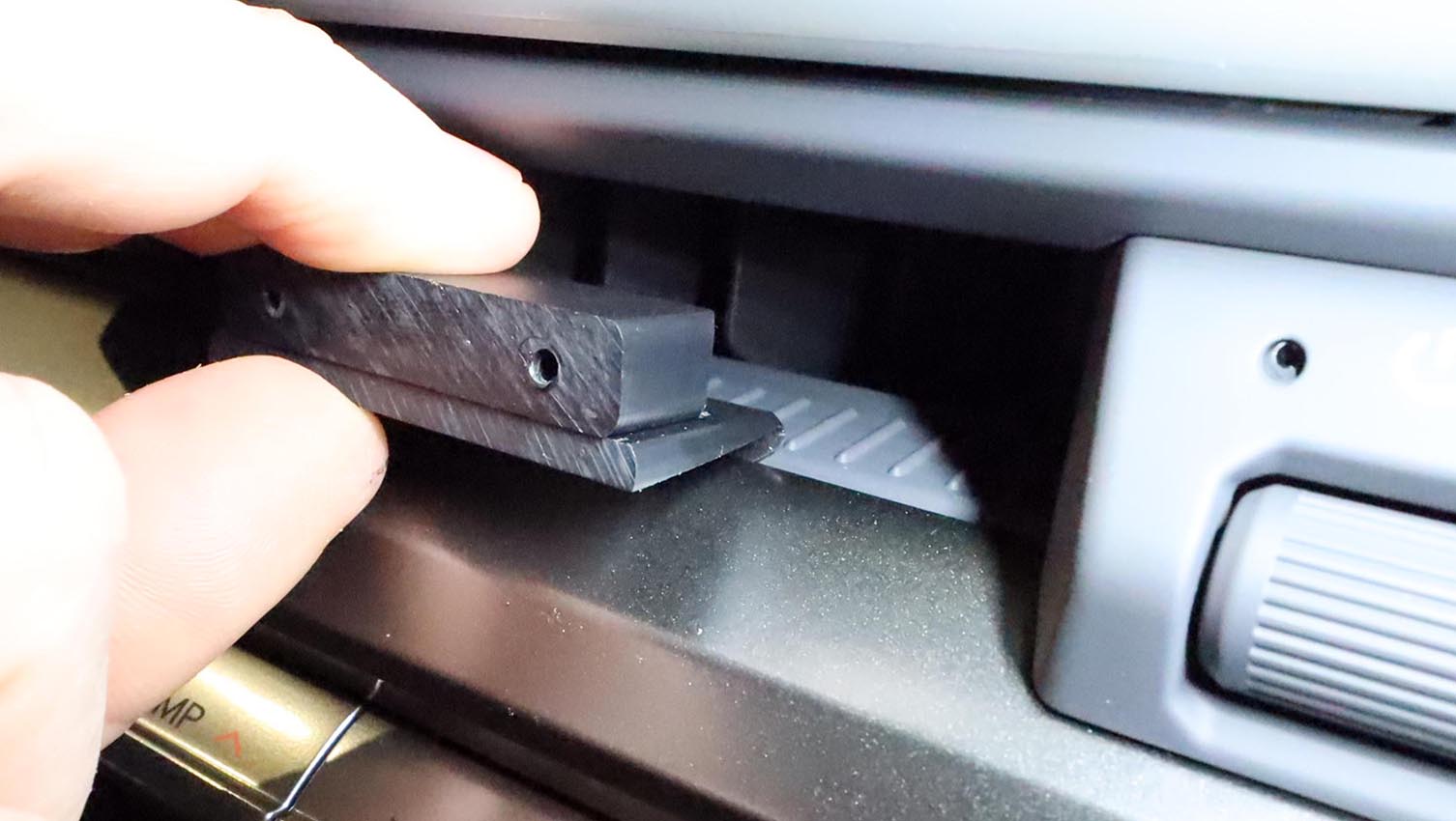 Brodit ProClip 856266 - Kia EV3 2025-2026