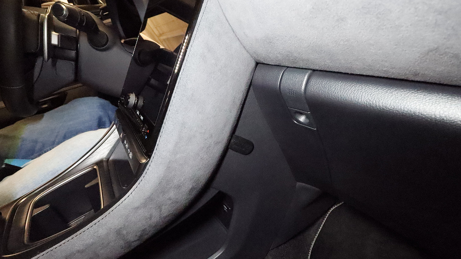 Brodit ProClip 856279 - Lexus LBX Series 2024-2026