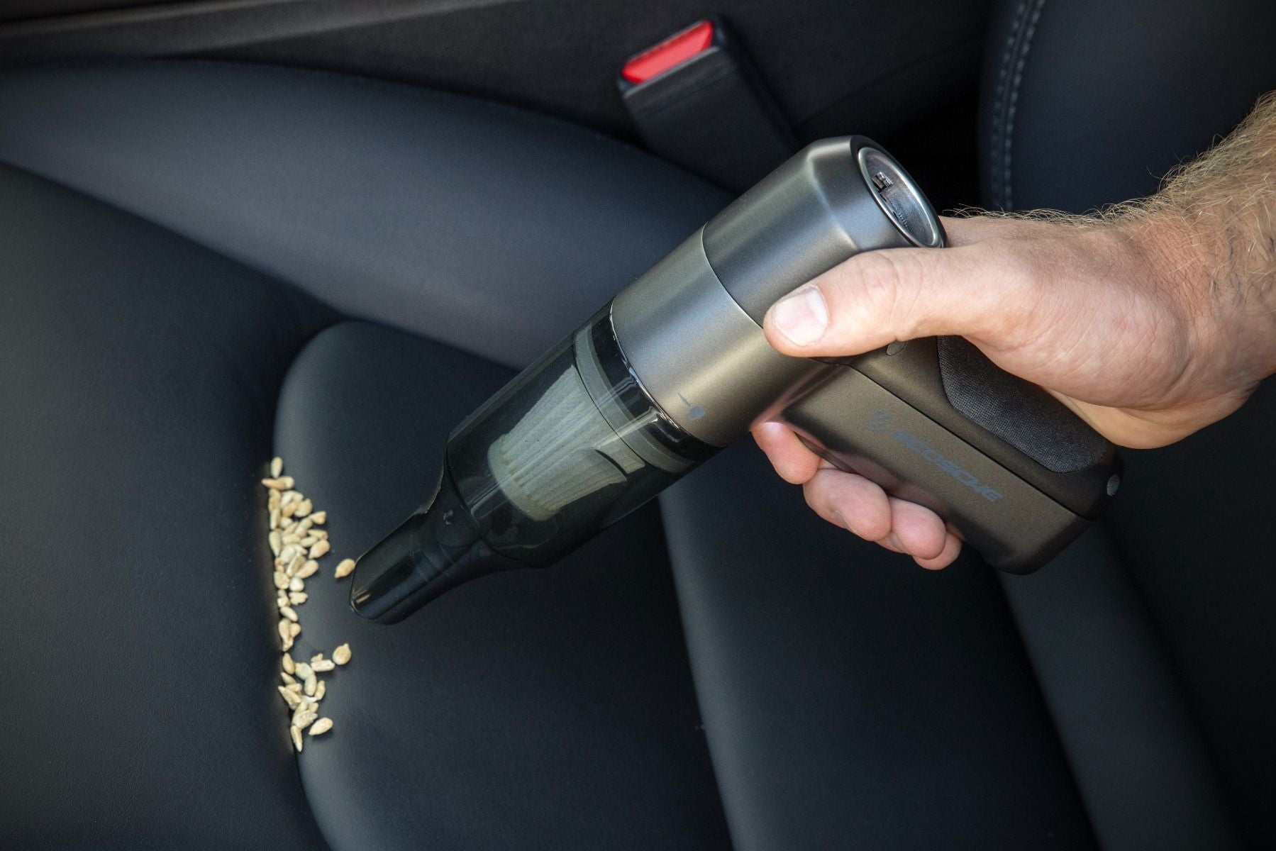 Scosche premium travel inflator vaccum
