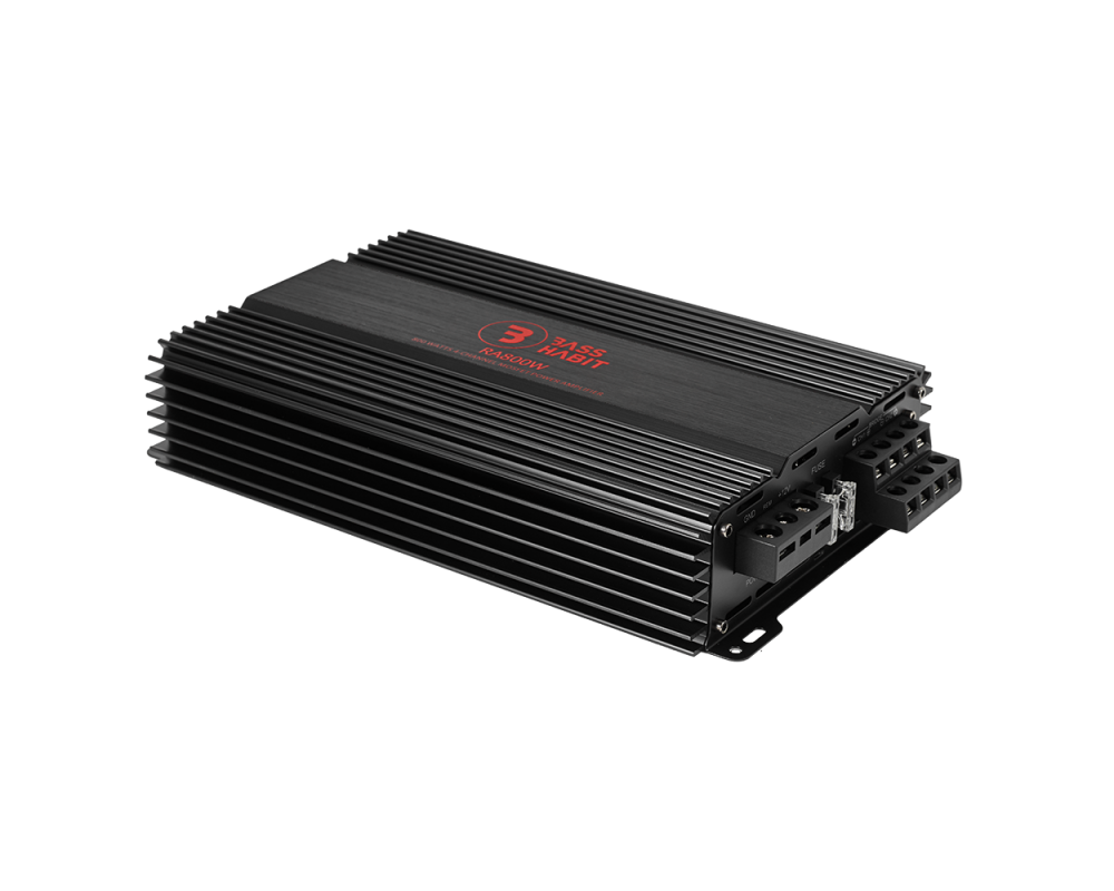 BASS HABIT REBEL 4ch amplifier