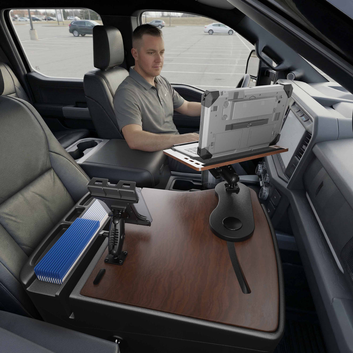Arkon AUEXRD01T6 AutoExec mahonie; apparaten en opbergspullen niet inbegrepen