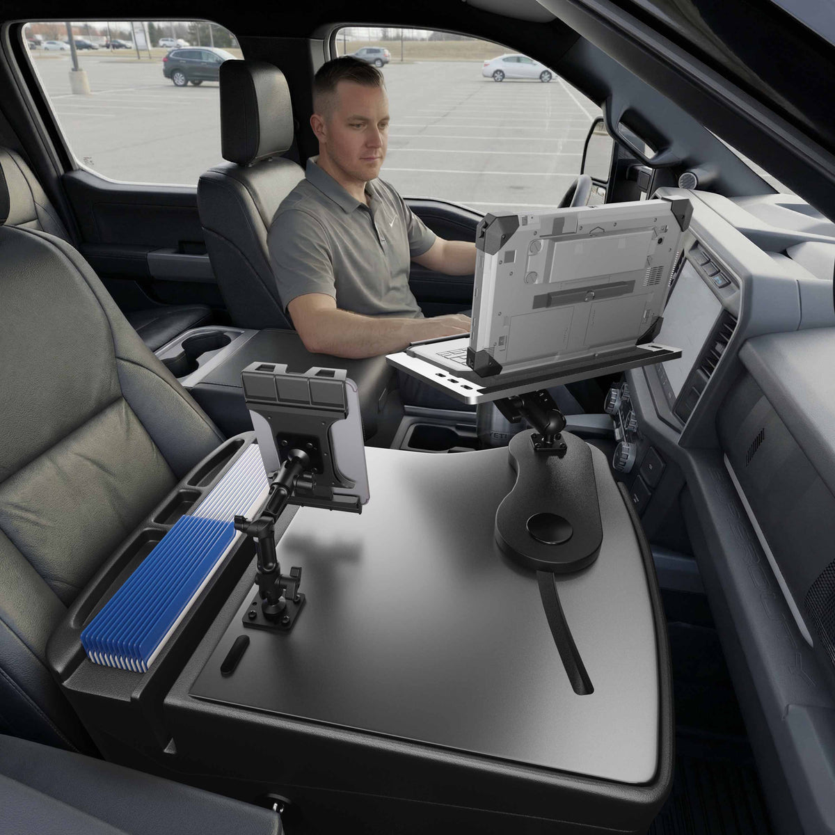 Arkon AUEXRD01TAB808 AutoExec grijs; apparaten en opbergspullen niet inbegrepen