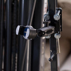 Arkon FLBKTRV houder- of montagedetail; toestel en andere apparatuur niet inbegrepen
