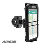 Arkon SM632 detail of montagevoorbeeld; toestellen en overige opstelling niet inbegrepen