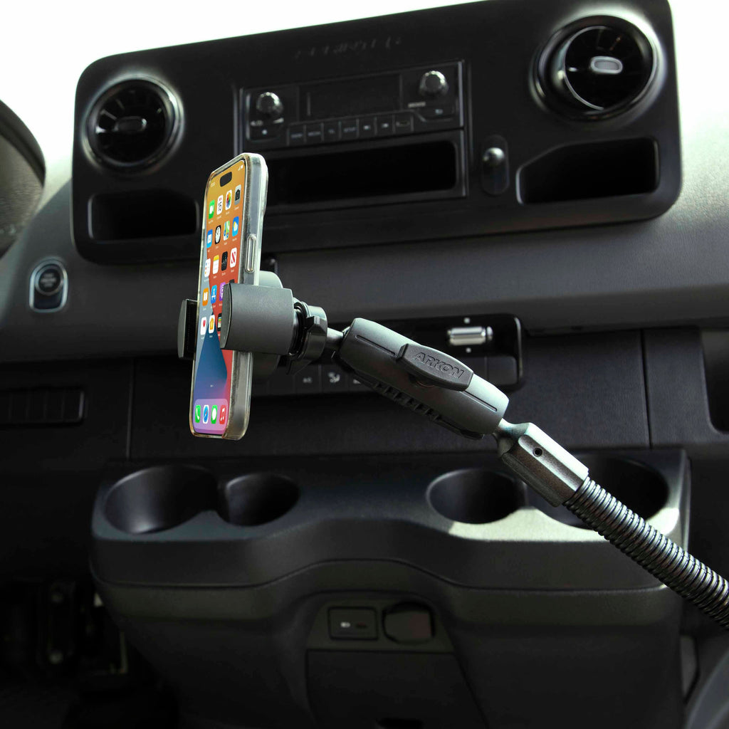 Arkon XLRM8825AL houder- of montagedetail; toestel en andere apparatuur niet inbegrepen