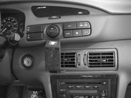 Proclip Mazda Millenia 95-02 center