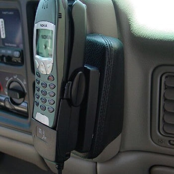 Kuda Console 050075 - Chevrolet Tahoe (2000-2006) - kunstleder