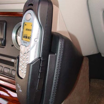 Kuda Console 055035 - Cadillac Escalade (1999-2002) - kunstleder