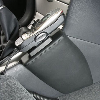 Kuda Console 083315 - Toyota Corolla (2002-2007) - kunstleder