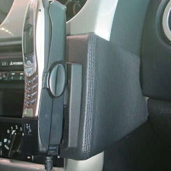 Kuda Console 086915 - Mitsubishi Eclipse (2001-2005) - kunstleder