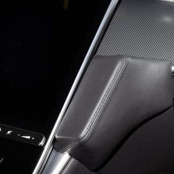 Kuda Console 4115 - Mercedes-Benz C-Klasse (2021-2026) - kunstleder