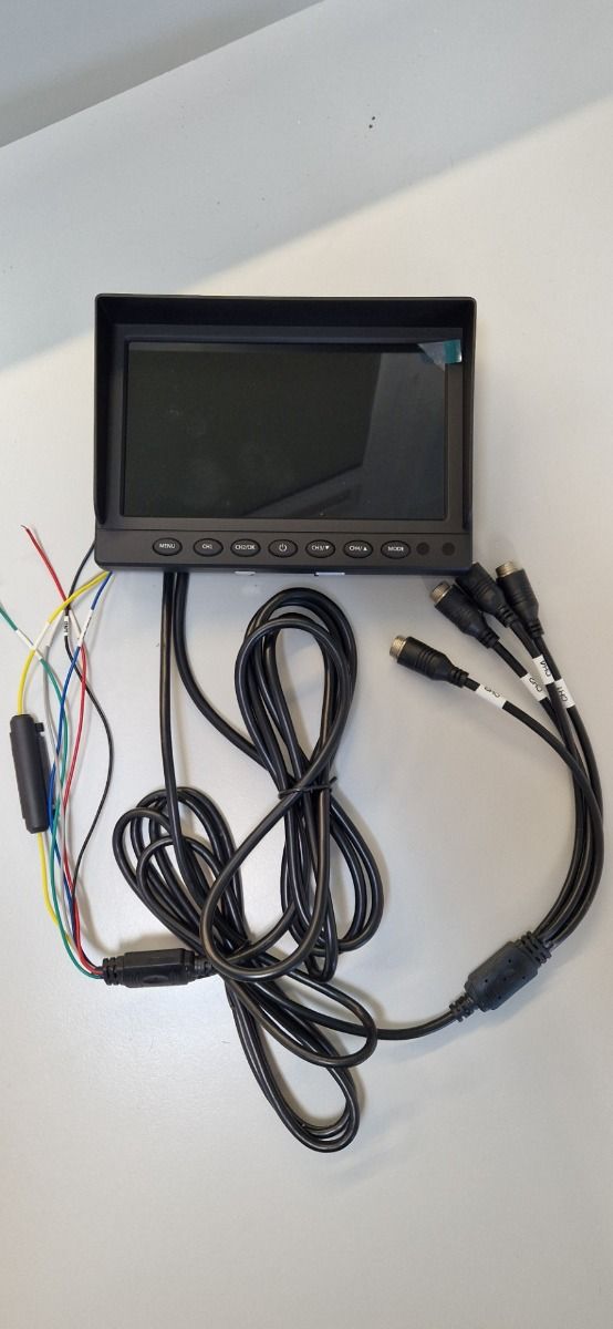 m-use opbouw monitor 7 AHD split screen 4x AV 12/24V 4-pin