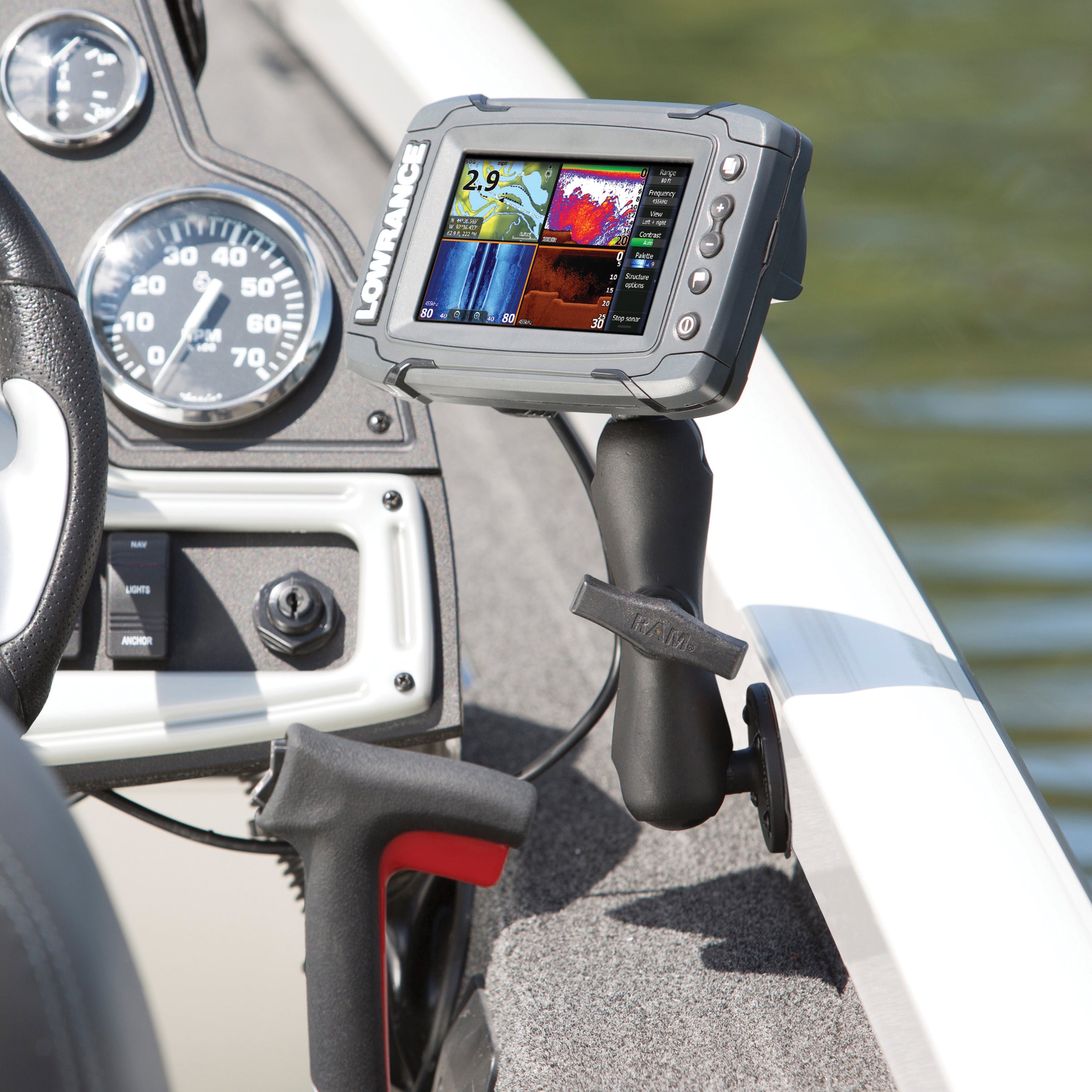 RAM Dubbele Balhouder voor Lowrance Elite-5 & Elite-7 Ti + Meer - RAM Mounts RAM-101-LO11 afbeelding 5